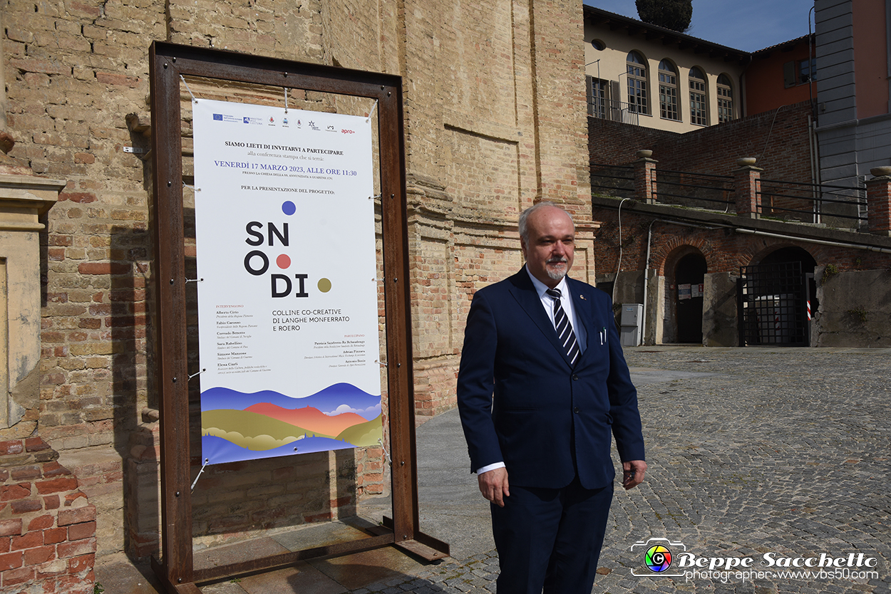 VBS_7664 - Snodi. Colline co-creative di Langhe, Roero e Monferrato.jpg